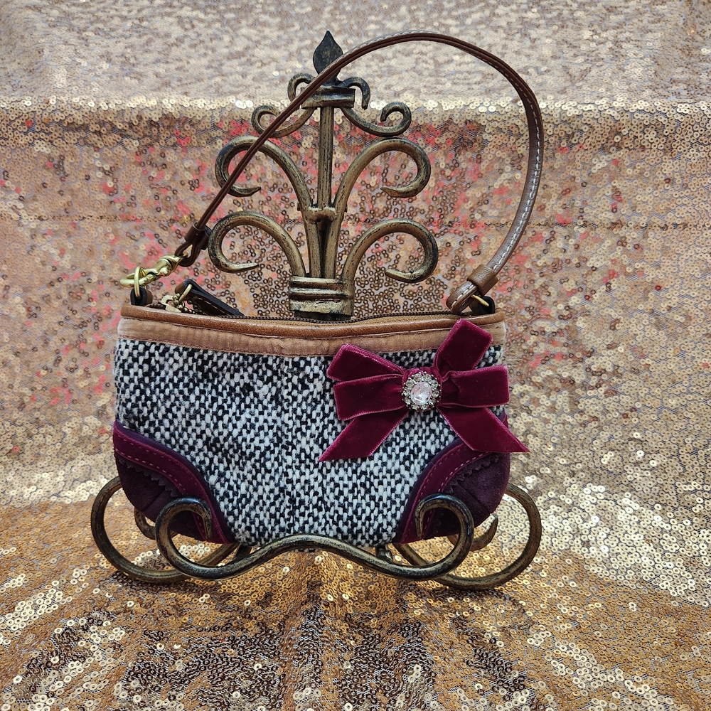 Coach Gray And Black Tweed Velvet Accents Bow Embellished Shoulder Bag Wristlet